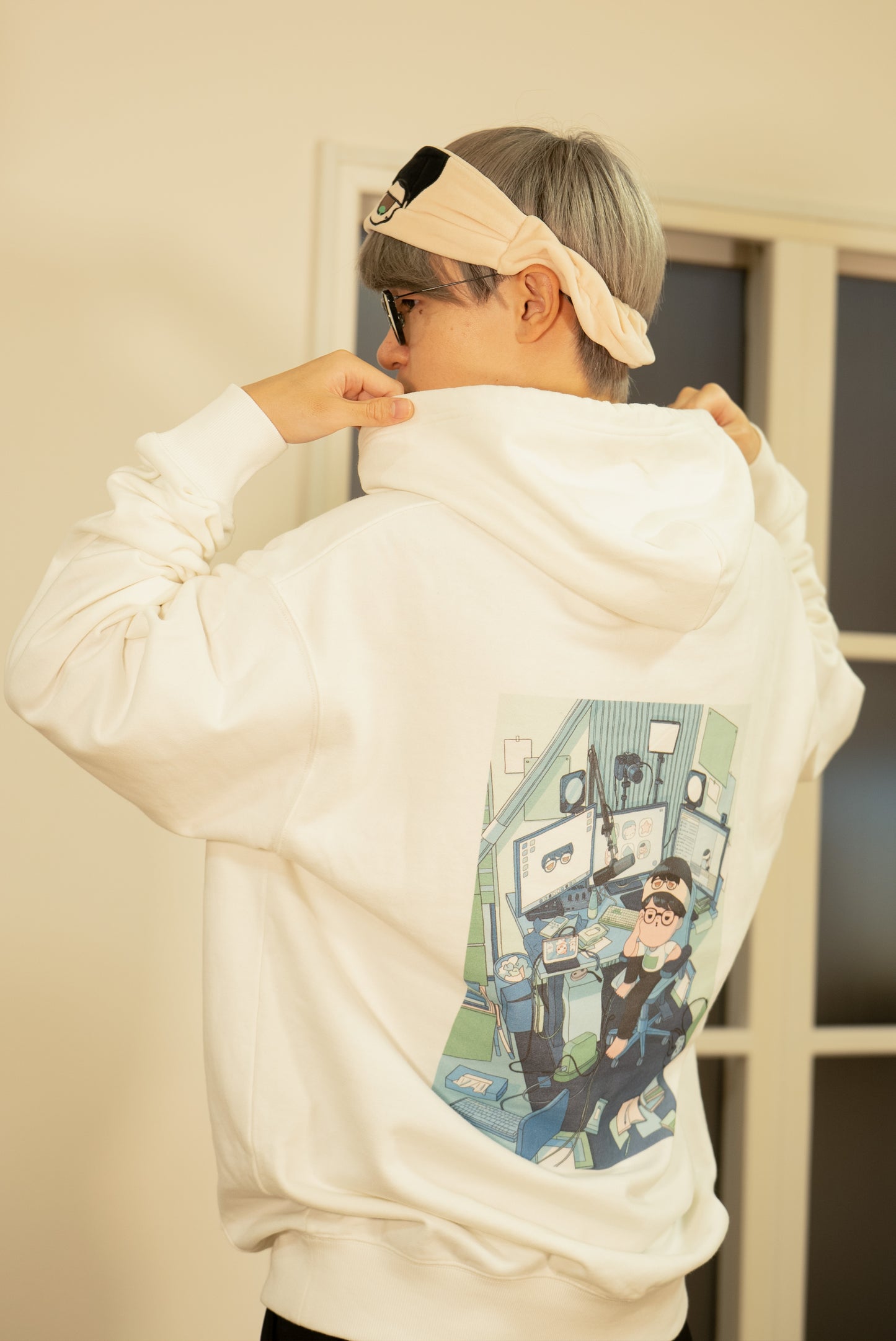 yoh Hoodie